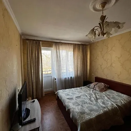 Nice And Cosy Two Bedrooms Parking Balcony Riga