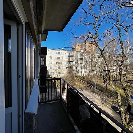 Nice And Cosy Two Bedrooms Parking Balcony Riga
